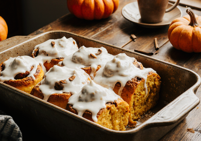 pumpkin cinnamon rolls