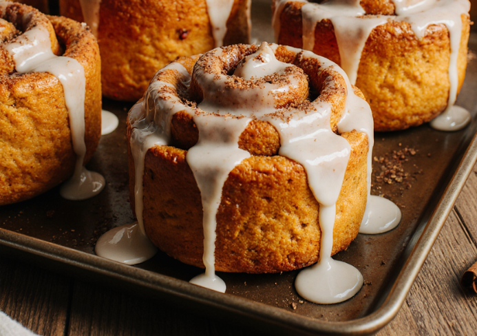pumpkin cinnamon rolls