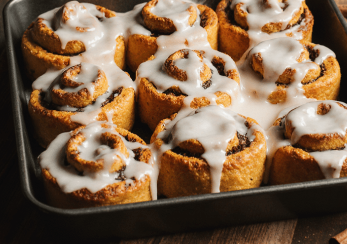 pumpkin spice cinnamon rolls