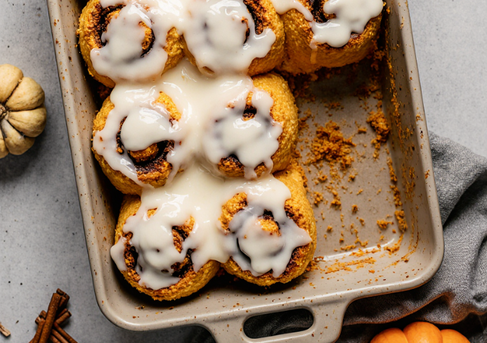 pumpkin cinnamon rolls