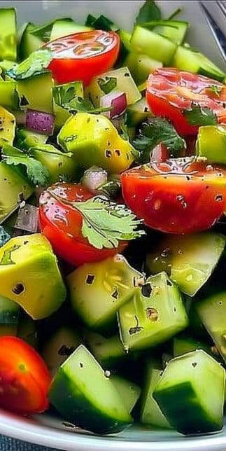 Avocado + Tomato Cucumber Bowl: 5 Fresh Ingredients to Love