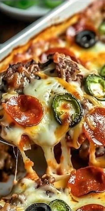 Easy Low Carb Pizza Casserole