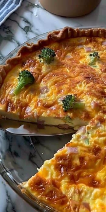 Crustless Ham and Cheese Quiche
