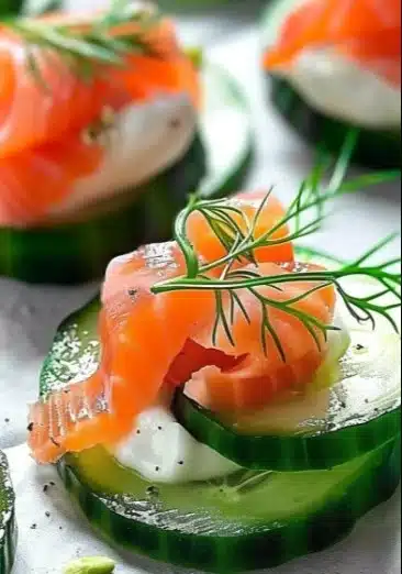 Smoked salmon cucumber bites ready to enjoy as a tasty appetizers.
